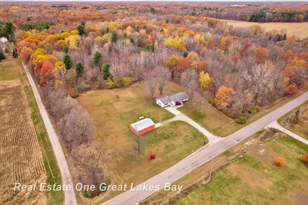 Brant, MI 48614,10210 S Brennan Road