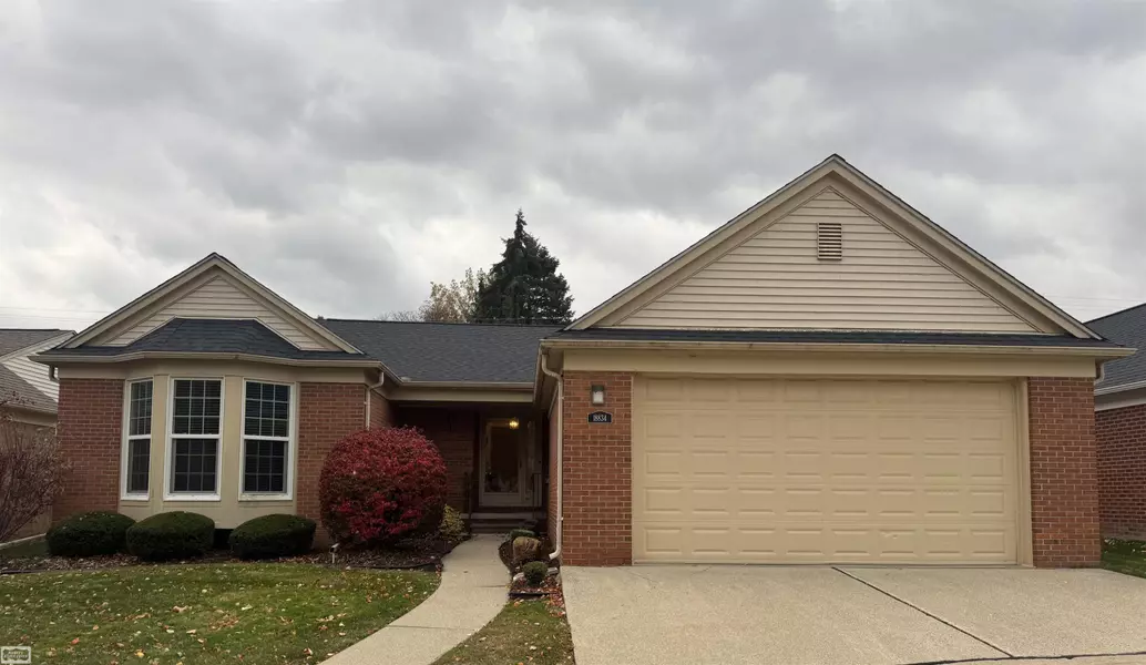 18834 Woods Drive, Clinton Twp, MI 48036