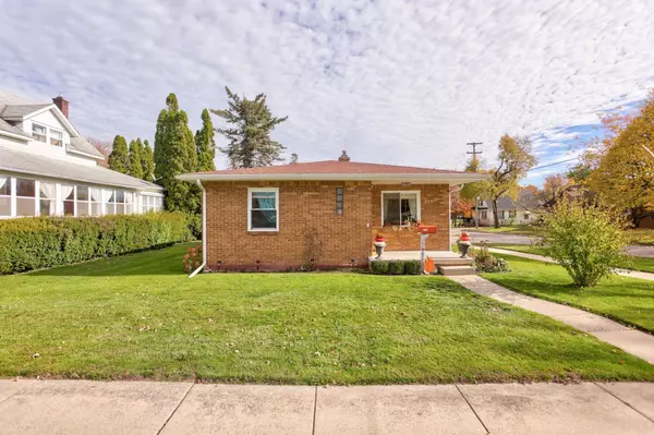 Bay City, MI 48706,215 S Kiesel Street