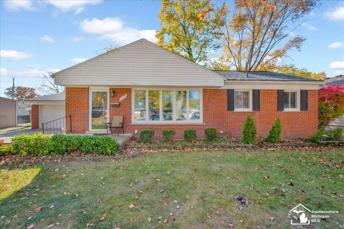 Allen Park, MI 48101,17037 Russell Avenue