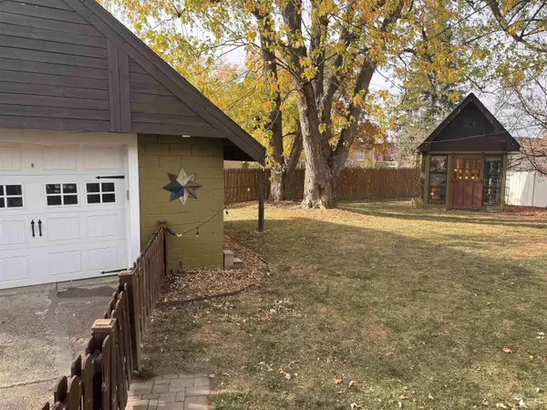 Southgate, MI 48195,13084 Fordline Street