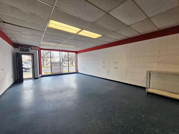 Roseville, MI 48066,26323 Gratiot Avenue