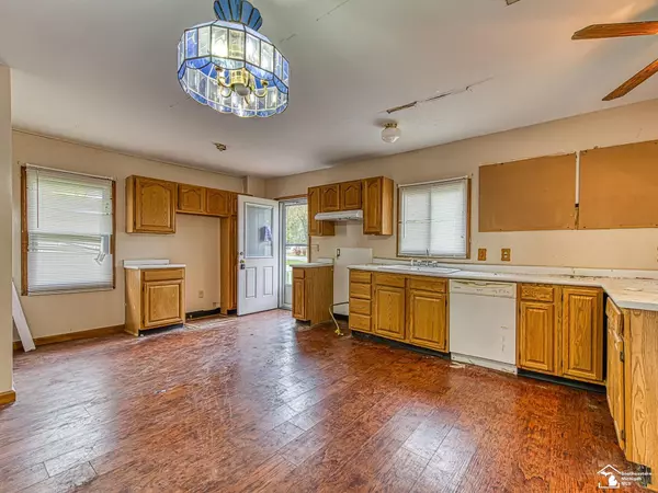 Newport, MI 48166,4399 2ND Street