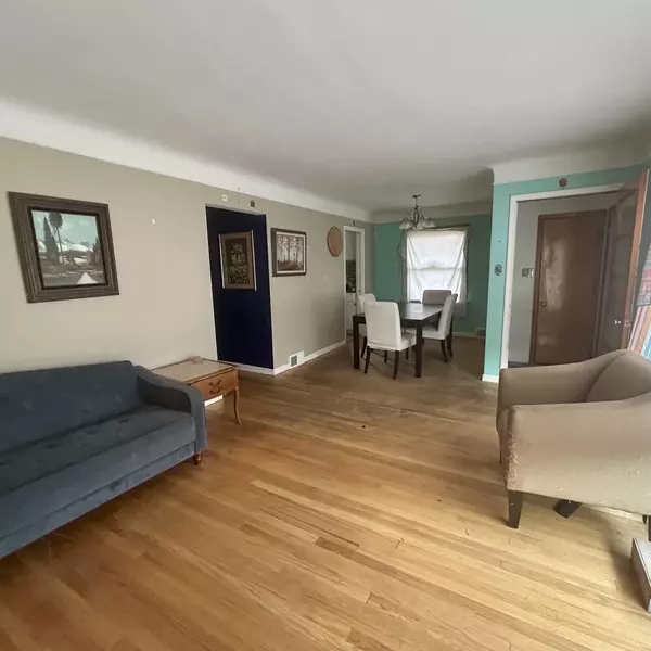 Detroit, MI 48235,20009 LESURE Street