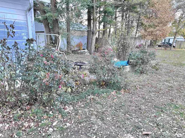 Adrian, MI 49221,7489 Jefferson Street