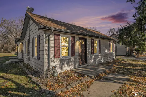 20486 Gibraltar Road, MI 48183