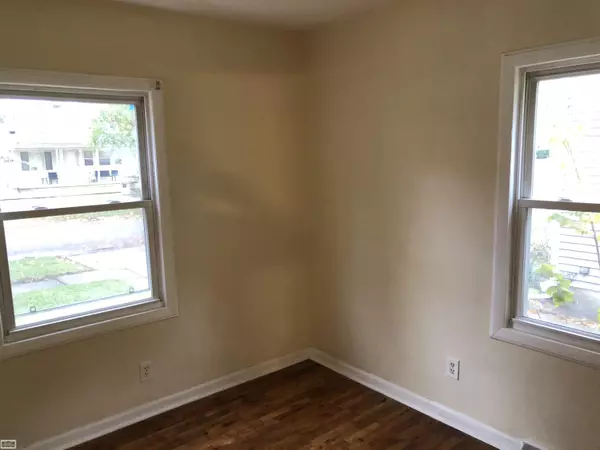 Flint, MI 48507,647 Crawford Street