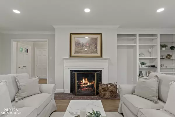 Grosse Pointe Park, MI 48236,233 Mcmillan Road