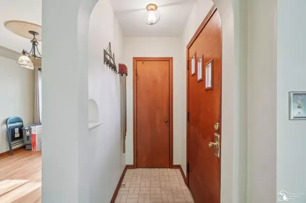 Monroe, MI 48162,1212 Bentley Drive