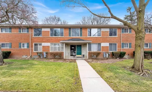 850 N Adams Road, Birmingham, MI 48009