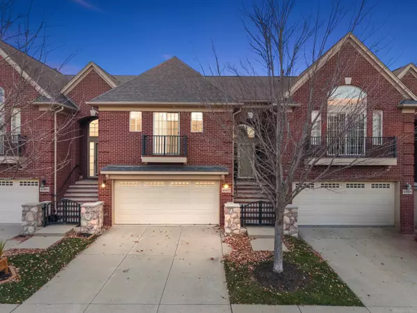 45877 Dutton Drive, Macomb, MI 48044