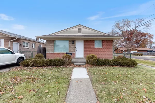 19631 Williamson Street, Clinton Twp, MI 48035