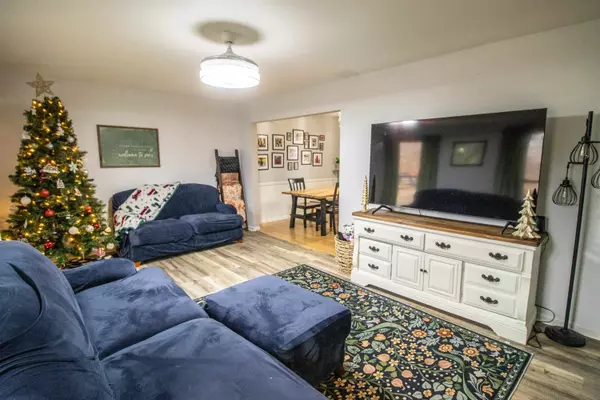 Flushing, MI 48433,2371 Pineview Court