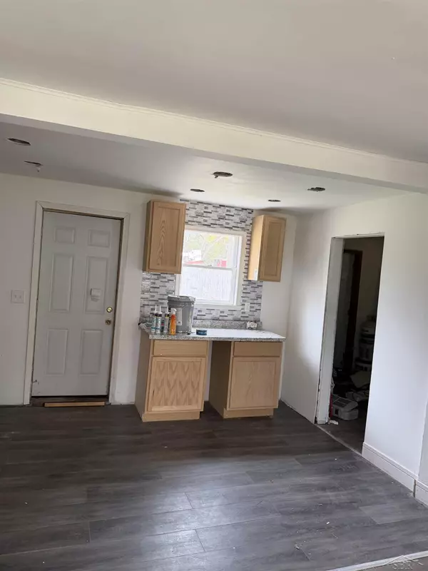 Saginaw, MI 48601,3016 Fairview Street