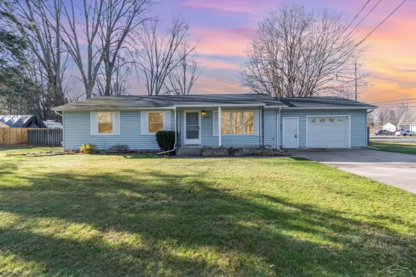 625 N 5th Street, Coleman, MI 48618