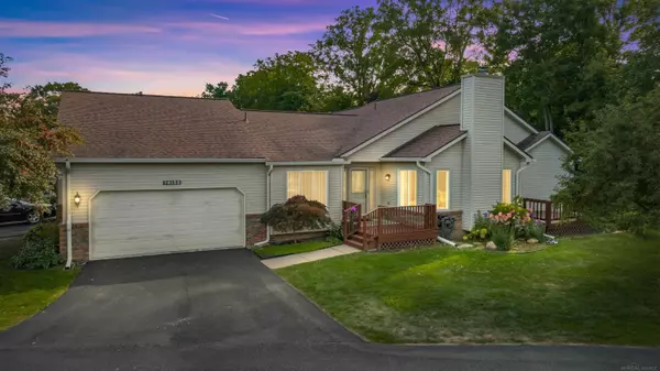 70135 Whitetail Lane, MI 48065