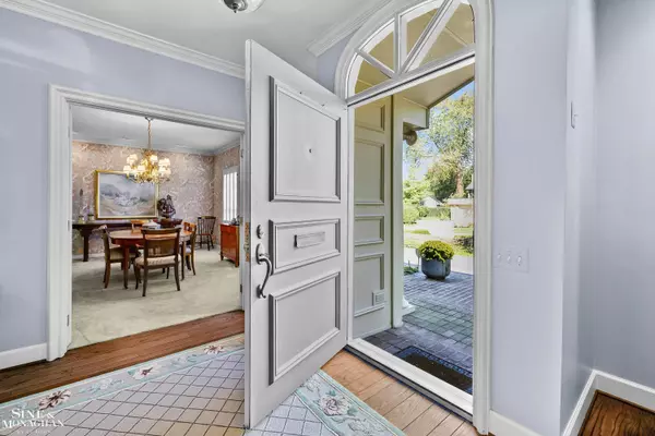 Grosse Pointe Shores, MI 48236,59 Fordcroft Street