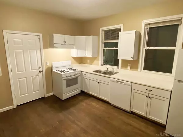 Detroit, MI 48213,5766 Parker Street