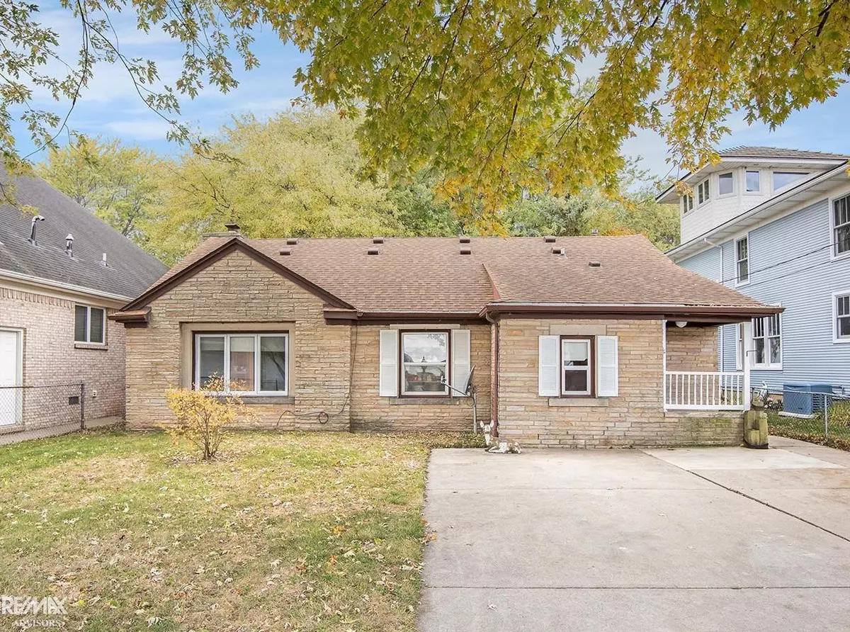 MI 48001,8014 Anchor Bay Dr Drive