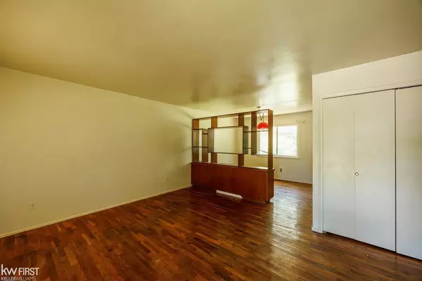 Flint, MI 48505,1359 Princeton Avenue