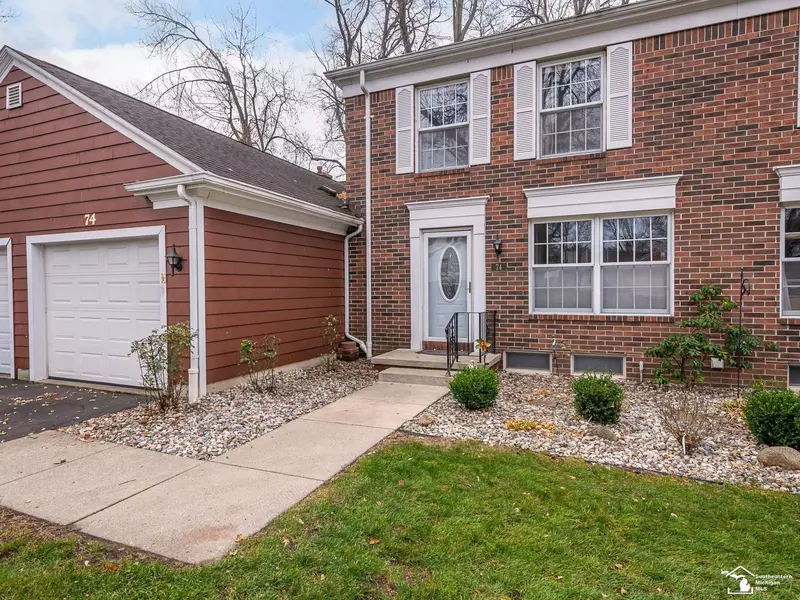 74 Linswood Drive, Monroe, MI 48162