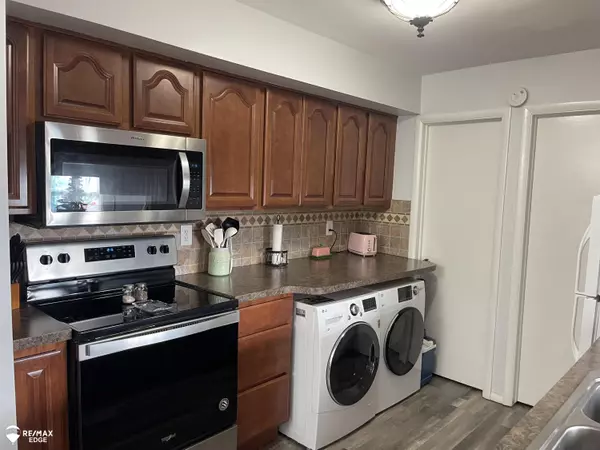 Davison, MI 48423,9469 Parkwood North Drive