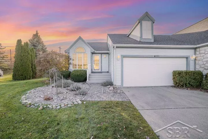 4171 Spurwood Drive, Saginaw, MI 48603