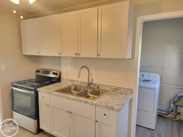 Warren, MI 48089,13415 Sherman Avenue