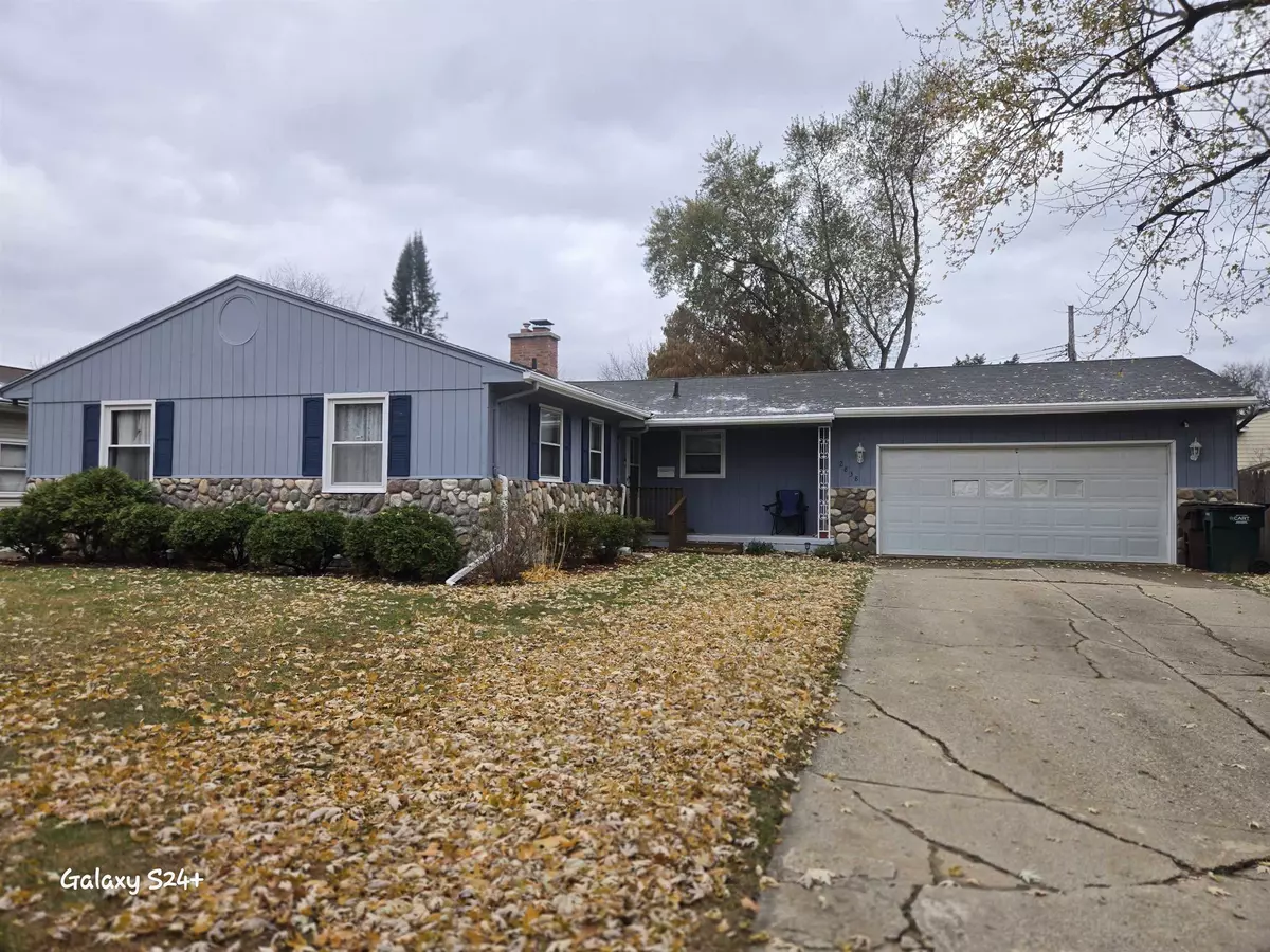 Lansing, MI 48911,2838 Sunderland Road