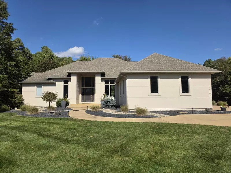 10292 Skyview Drive, Kalamazoo, MI 49009