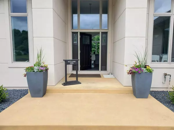 Kalamazoo, MI 49009,10292 Skyview Drive