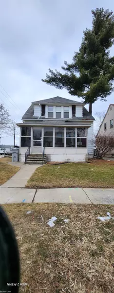 29 E Harry Street, MI 48030