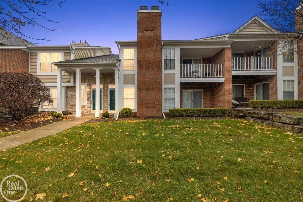 Sterling Heights, MI 48314,44755 Marigold Drive