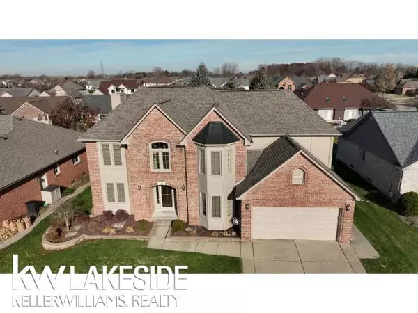 Macomb, MI 48044,19459 Willoway Drive