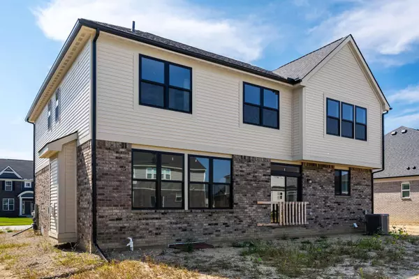 Macomb, MI 48042,16777 Trajan Lane