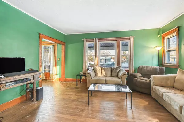 Saginaw, MI 48602,2545 Hermansau Street