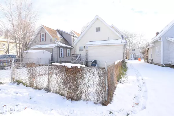 Owosso, MI 48867,331 N Saginaw Street