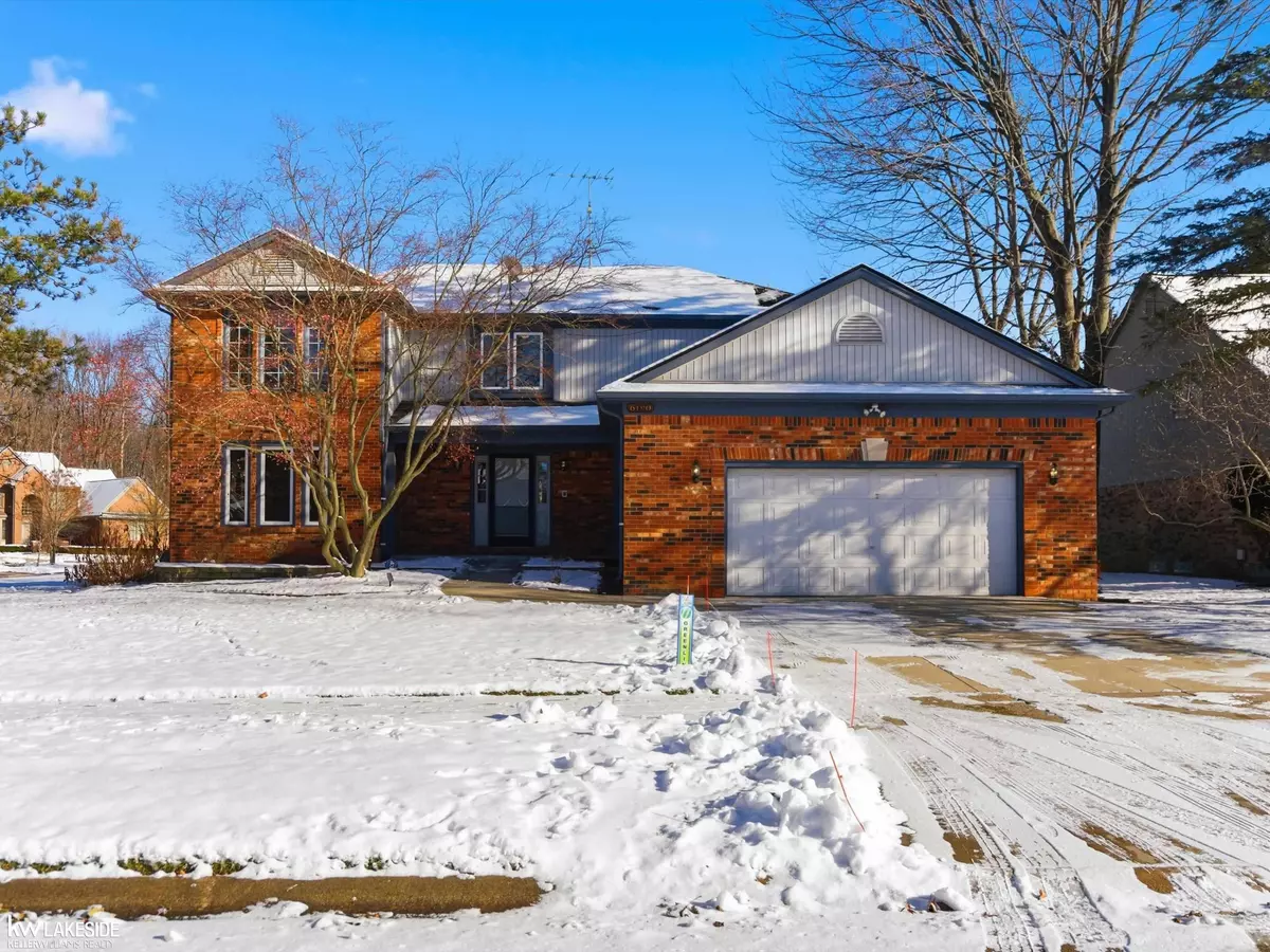 Troy, MI 48085,6190 Silverstone Drive