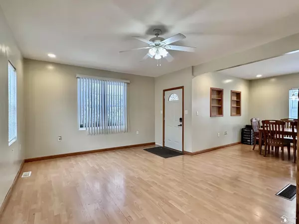 Petersburg, MI 49270,37 W Chestnut Street