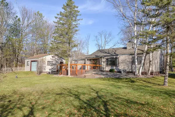 Pinckney, MI 48169,9938 Kress Road