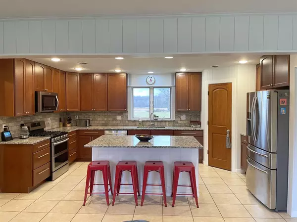 Dexter, MI 48130,5275 Mcguiness Road