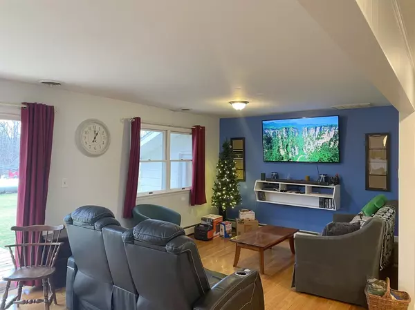 Dexter, MI 48130,5275 Mcguiness Road