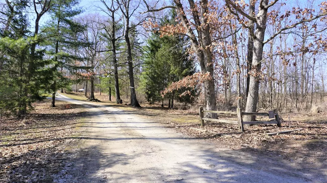 1105 N Lima Center Road, Dexter, MI 48130