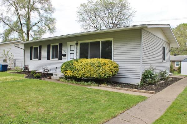 2332 N Circle Drive, Ann Arbor, MI 48103