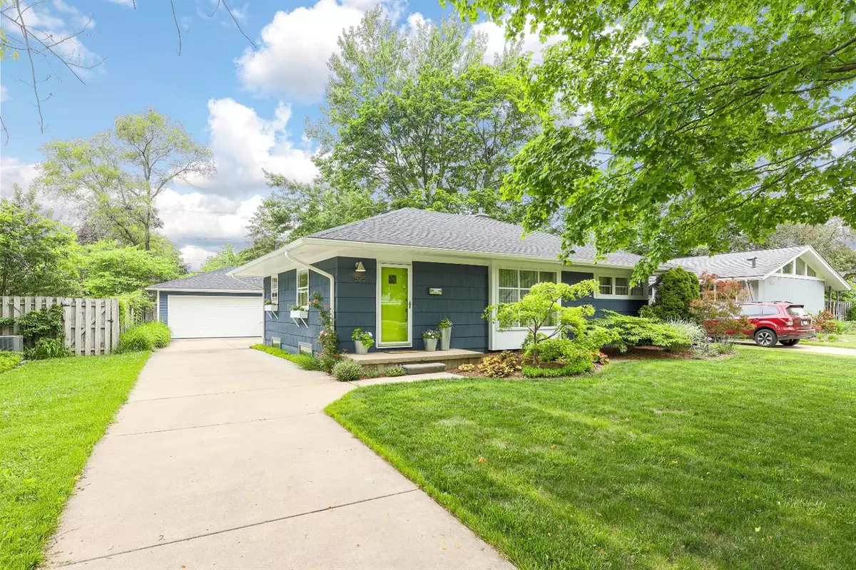 Ann Arbor, MI 48103,1525 Creal Crescent