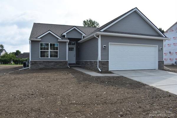 662 Goldfinch Lane, Milan, MI 48160