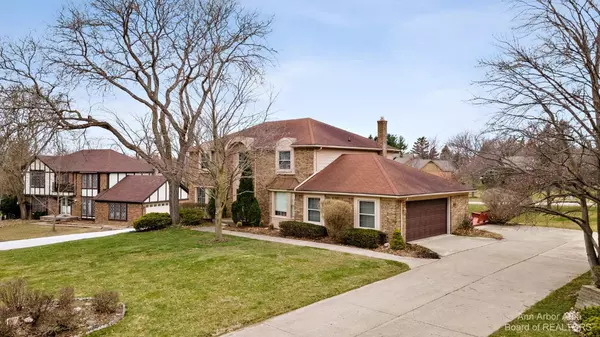 31008 Applewood Court, Farmington Hills, MI 48331