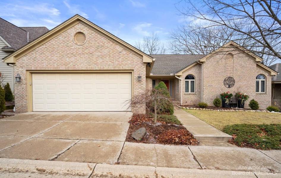 2009 Marra Drive, Ann Arbor, MI 48103