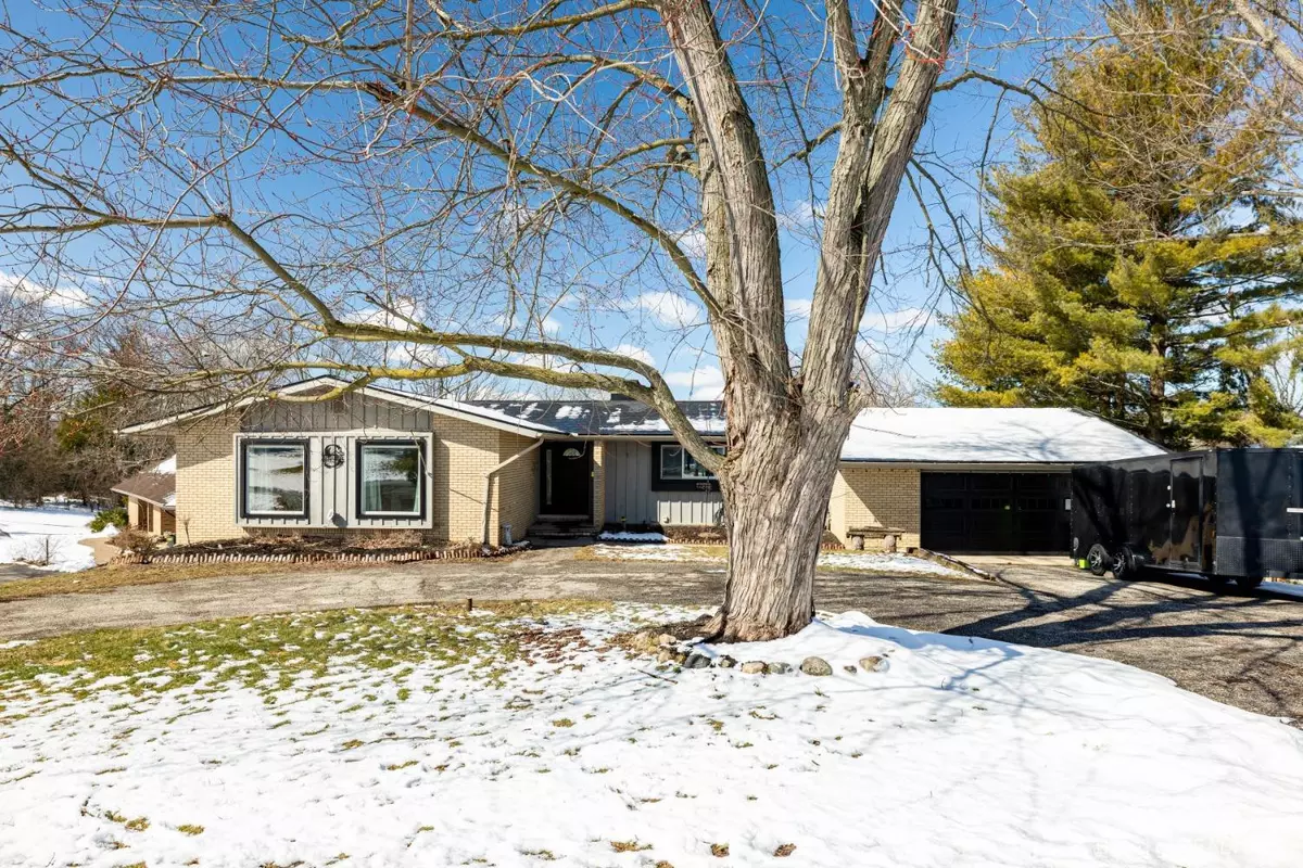 Ann Arbor, MI 48103,4435 E Loch Alpine Drive