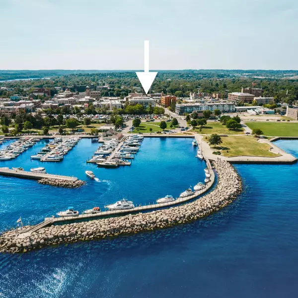 109 E Front Street, Traverse City, MI 49684